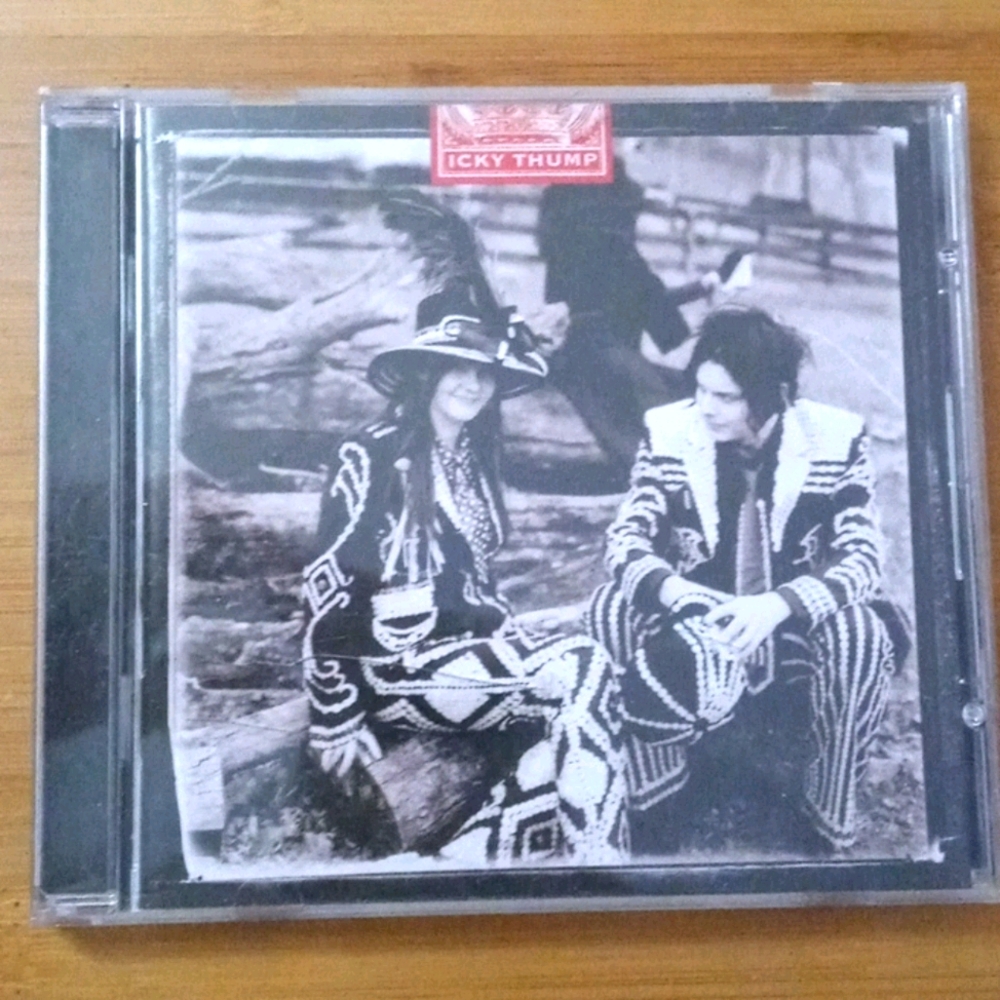 White stripes icky thump cd